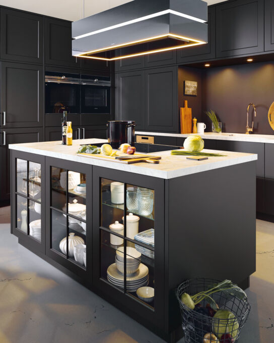 IG Carousel VIA L190 Lavaschwarz 1