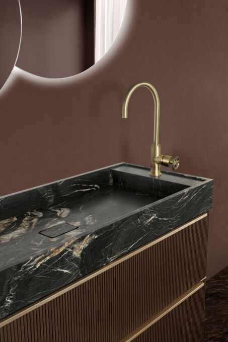 No Limit 45 Marmer Sono Belvedere Front Detail5