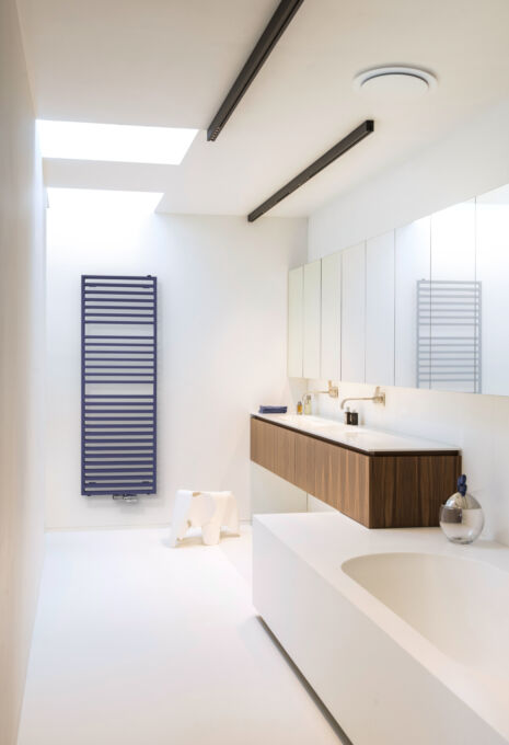 HRES Arche Bath AB interior