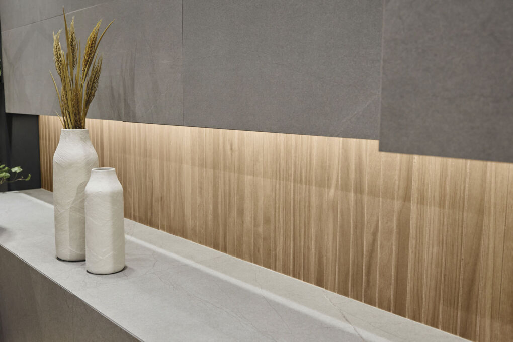 Cersaie 2023 Mosaic Bar Honey DC1034