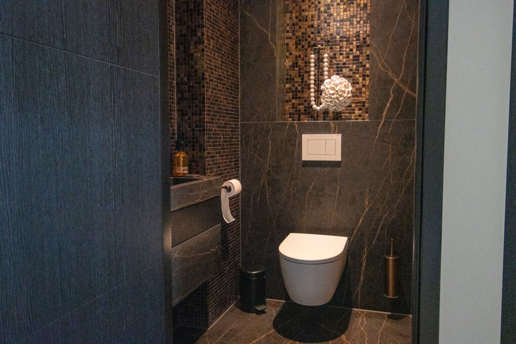 20260604 Vervaet badkamers toiletten Breskens LR 92